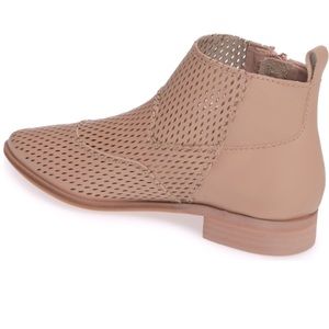 KELSI DAGGER Brooklyn Alaska Booties